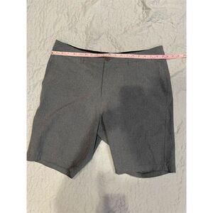 Quiet Storm Surf Shop Men's Green Chino Shorts Size 36 Casual Lightweight
